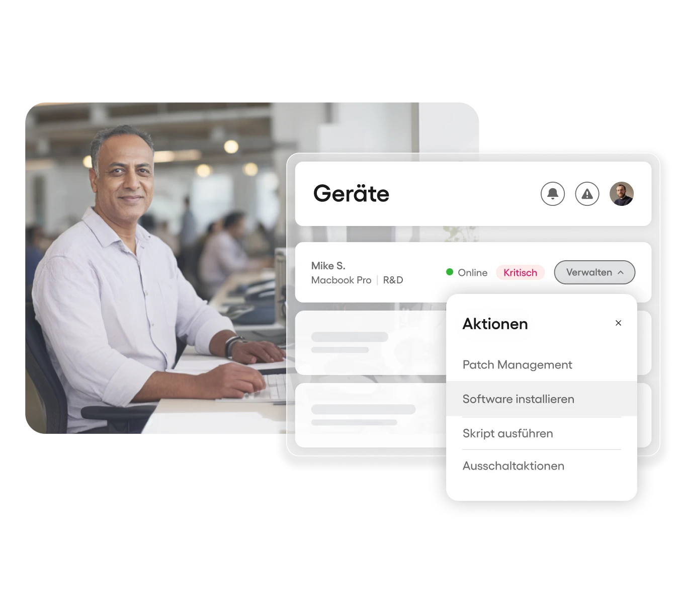 Ein lächelnder IT-Manager arbeitet am Computer, während ein Interface zur Geräteverwaltung eingeblendet ist, das verschiedene Verwaltungsaktionen zeigt.